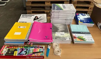 Partij kantoor-en schoolartikelen w.o. schriften, lamineerhoezen, papiersnijder W.o. Ediesi, Lyreco, Stabilo – kavel bij Onlineveilingmeester, Hoogeveen