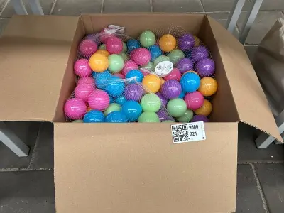 Partij ballenbak ballen – kavel bij Onlineveilingmeester, Hoogeveen