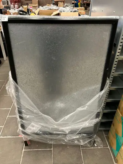 2x Stoepbord – kavel bij Onlineveilingmeester, Hoogeveen