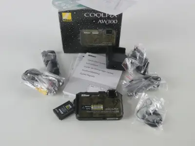 Nikon Coolpix AW100 - waterdichte digitale camera met GPS – kavel bij De Kringwinkel, Heverlee