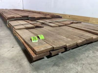 25xVermelho hardhouten beschoeiingsplank 500x10x1,7 cm – kavel bij XL Auctions