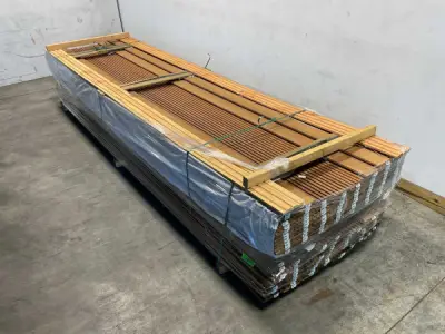 13x Rhombusprofielplank rib5 Ayous thermowood 395x13,8x2,1cm – kavel bij XL Auctions