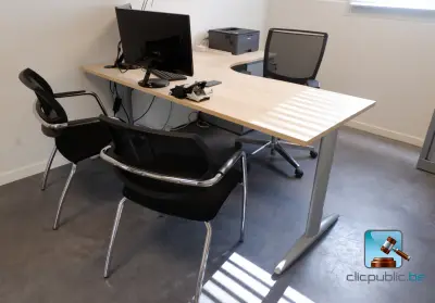 Kantoormeubelset – kavel bij Clicpublic, Charleroi