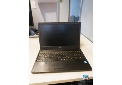 Laptop PC – kavel bij Clicpublic, Charleroi
