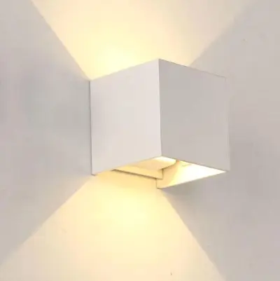LED wandlamp wit 10W - Waterdicht, Specilights, 2147483647, wit – kavel bij Onlineveilingmeester