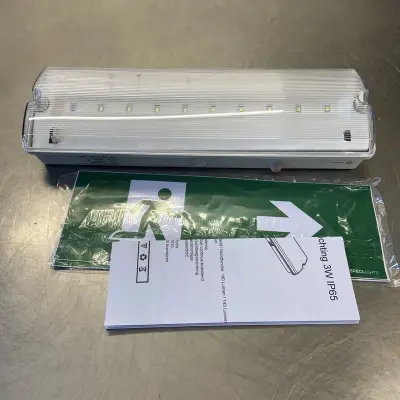 Ca. 10x LED Noodverlichting 3W - IP65, Specilights, 2147483647, groen – kavel bij Onlineveilingmeester