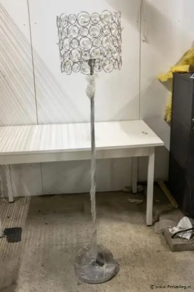 Vloerlamp – kavel bij ProVeiling, Ter
