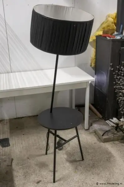 Vloerlamp – kavel bij ProVeiling, Ter