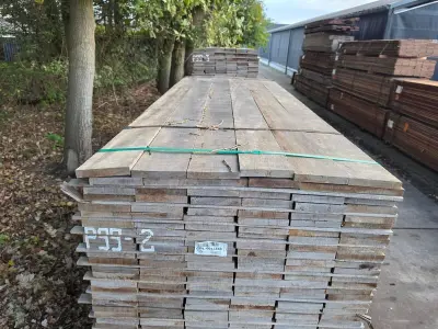 Ca. 156x Guyana Ipé Planken Fijnbezaagd, 22x150mm, 26/250cm, 70/300cm, 60/350cm – kavel bij Onlineveilingmeester
