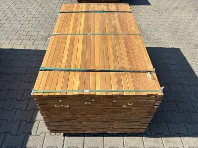 Ca. 428x Guyana Ipé Latten Geschaafd, 25x40mm, lengte 155cm – kavel bij Onlineveilingmeester
