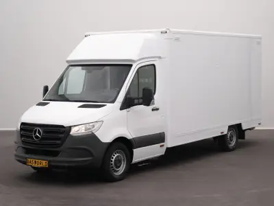 Mercedes Sprinter 315 CDI Closed box Automaat Airco Bakwagen Verkoopwagen Foodtruck Meubelbak Koffer Camera MBUX – kavel bij BAS World Auctions, Veghel