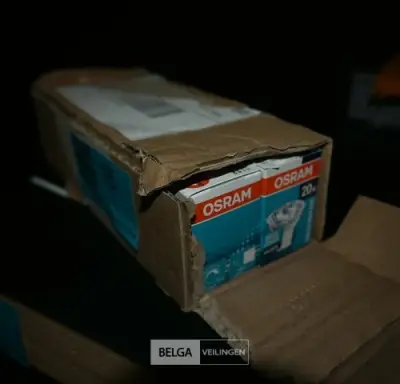 Partij OSRAM 20W DECOSTAR lampjes – kavel bij Belga Veilingen, Museum M