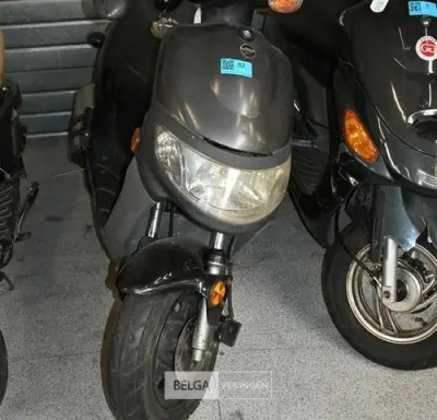 Scooter KEEWAY – kavel bij Belga Veilingen, Scooters