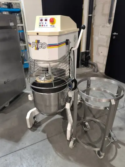 Een industriële mixer PICO + onderstel op wieltjes – kavel bij Auctionline, Anderlecht