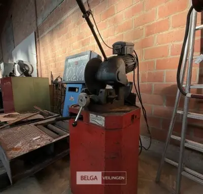 Ijzerzaagmachine Huvema – kavel bij Belga Veilingen, Zonhoven