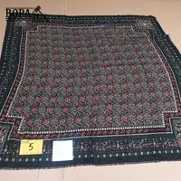 Wollen sjaal Sonia Rykiel – kavel bij BOPA Auctions, Hooglede