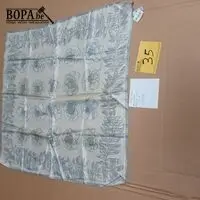 Zijden sjaal Nina Ricci – kavel bij BOPA Auctions, Hooglede