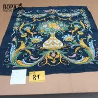 Zijden sjaal Erre – kavel bij BOPA Auctions, Hooglede