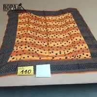 Zijden sjaal – kavel bij BOPA Auctions, Hooglede