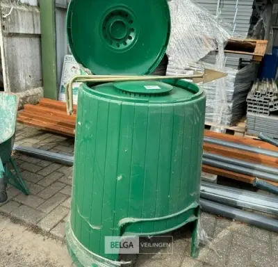 2 X kunststof compostvat – kavel bij Belga Veilingen
