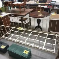Metalen kinderbedje – kavel bij BOPA Auctions, Hooglede