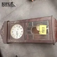 Muurklok – kavel bij BOPA Auctions, Hooglede