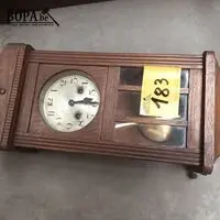 Muurklok – kavel bij BOPA Auctions, Hooglede
