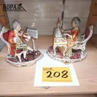 Muzikanten in porselein. 2 stuks – kavel bij BOPA Auctions, Hooglede