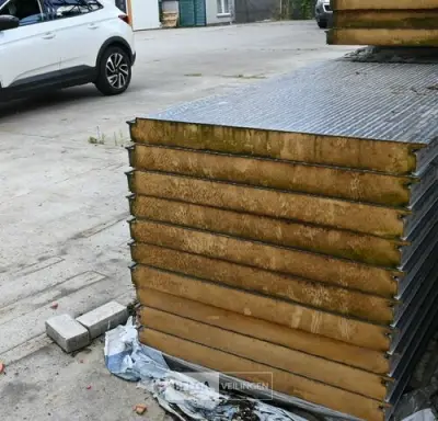 Sandwichpanelen – kavel bij Belga Veilingen, Hasselt