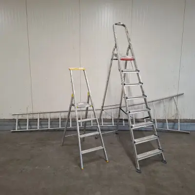 Ladder met 2x keukentrap o.a. Altrex – kavel bij Onlineveilingmeester, Groningen