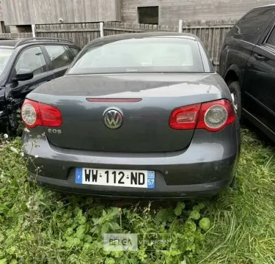 VW EOS, enkel voor vergunninghouders en erkende centra voor verschrotting – kavel bij Belga Veilingen, Lokaal Bestuur Ronse
