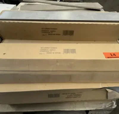 Plinten 10 dozen – kavel bij Belga Veilingen, Lummen
