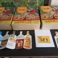 Gordon Gin reclame items – kavel bij BOPA Auctions, Hooglede