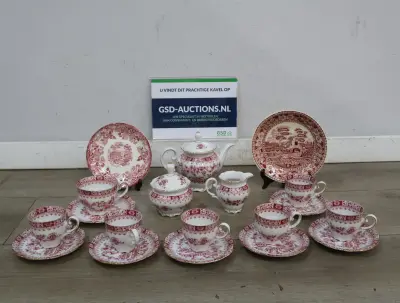 Verzameling Rood-Wit servies – kavel bij GSD Auctions, Zoeterwoude