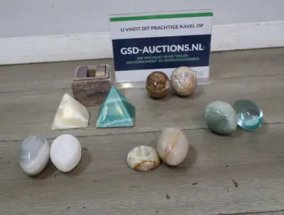 Set van diverse gepolijste en geslepen stenen – kavel bij GSD Auctions, Zoeterwoude