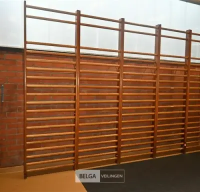 5 x houten sportraam – kavel bij Belga Veilingen, Malle
