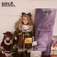 Porseleinen poppen. 2 stuks – kavel bij BOPA Auctions, Hooglede