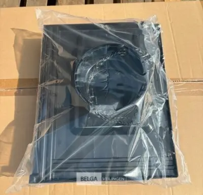 Dakpannen beluchting/ontluchting 18x4 per pallet (totaal 72 st) – kavel bij Belga Veilingen, Poppel