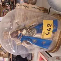Glazen globe met Maria – kavel bij BOPA Auctions, Hooglede