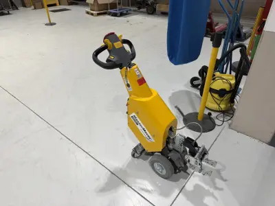 Electric Tractor Master Mover SM100+ – kavel bij NetBid, Hermsdorf