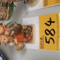 Beeldje Goebel – kavel bij BOPA Auctions, Hooglede