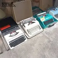 Typemachines. 4 stuks – kavel bij BOPA Auctions, Hooglede