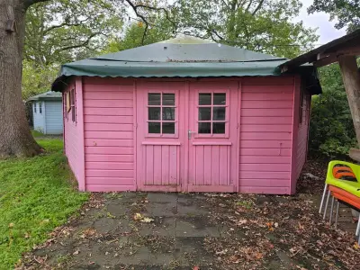 Houten kampeer bungalow, Slingerland, 6meter, roze – kavel bij Onlineveilingmeester, Balkbrug