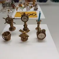Miniatuurtjes uit koper. 6 stuks – kavel bij BOPA Auctions, Hooglede