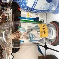 Globe met heiligenbeeld – kavel bij BOPA Auctions, Hooglede