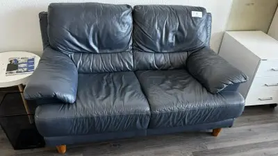 5710.9 => 2 Ledersofa, 2-sitzer – kavel bij VENTA Industrieversteigerungen, Hagen