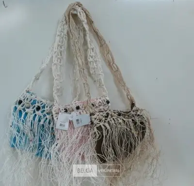 3 x Strandtas met rits mix kleuren – kavel bij Belga Veilingen, Oudsbergen