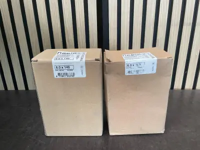 2 Dozen Spaanplaatschroeven 6x140 & 6x160 mm – kavel bij XL Auctions
