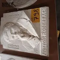 Tablet Albrecht Rodenbach in gips – kavel bij BOPA Auctions, Hooglede