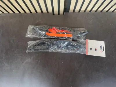 2x FENTO Kniebescherming + Protection Cap – kavel bij XL Auctions